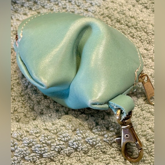 Portland Leather Goods Mint Green Fortune Cookie Pouch Bag Organizer Keychain - Picture 9 of 16
